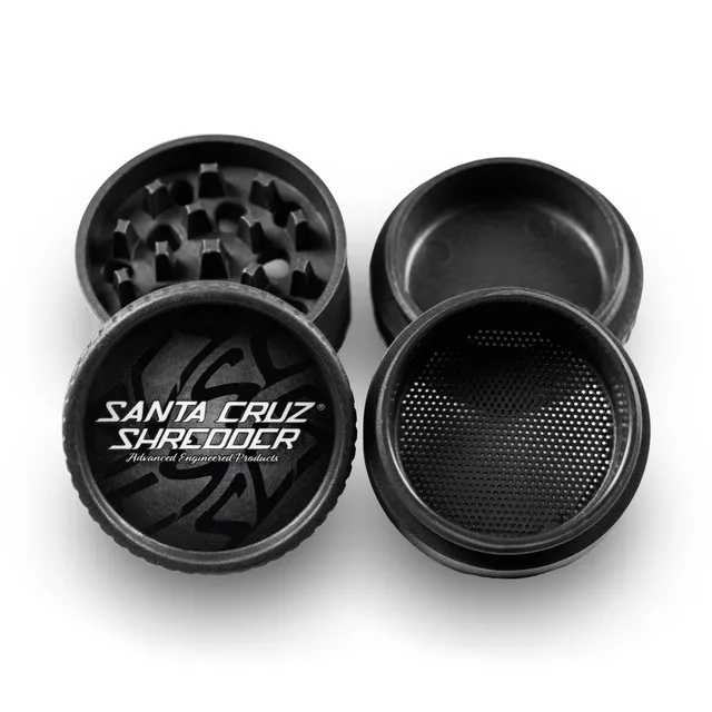 santa-cruz-shredder-hemp-4-teiliger-kr-uterm-hle-grinder image 1