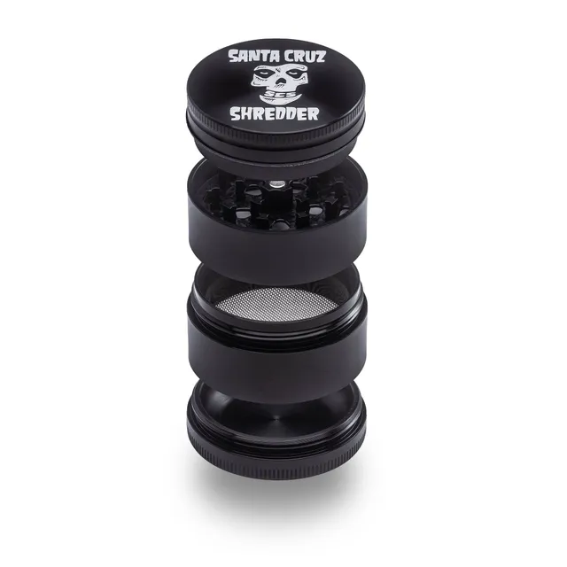 santa-cruz-shredder-aluminium-4-teiliger-medium-skull-kr-uterm-hle-grinder image 1