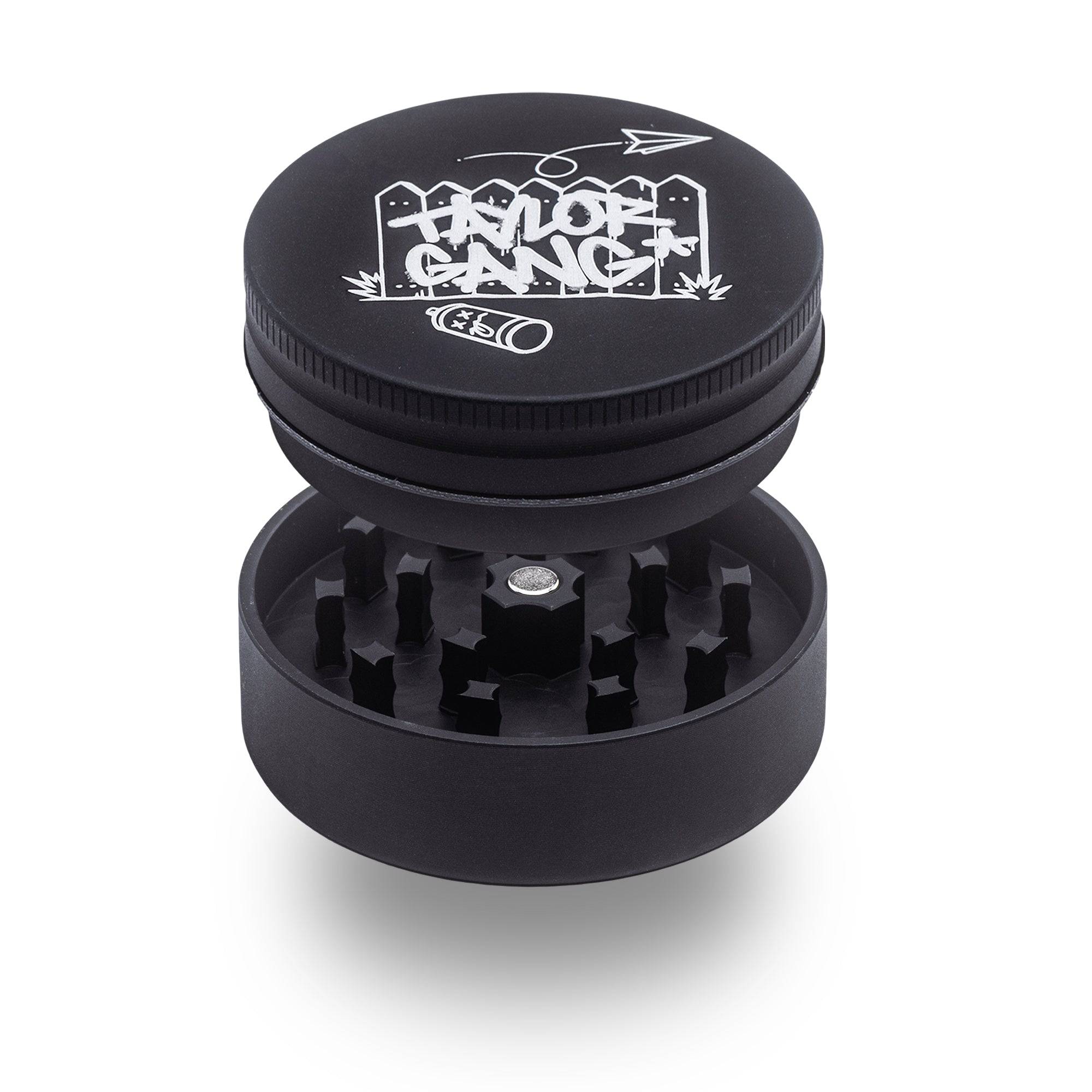 santa-cruz-shredder-aluminum-2-piece-medium-taylor-gang-grinder image 6